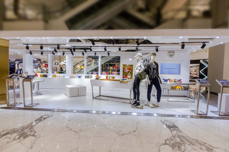MCM Patricia系列私人定制北京SKP限时概念店-1.jpg
