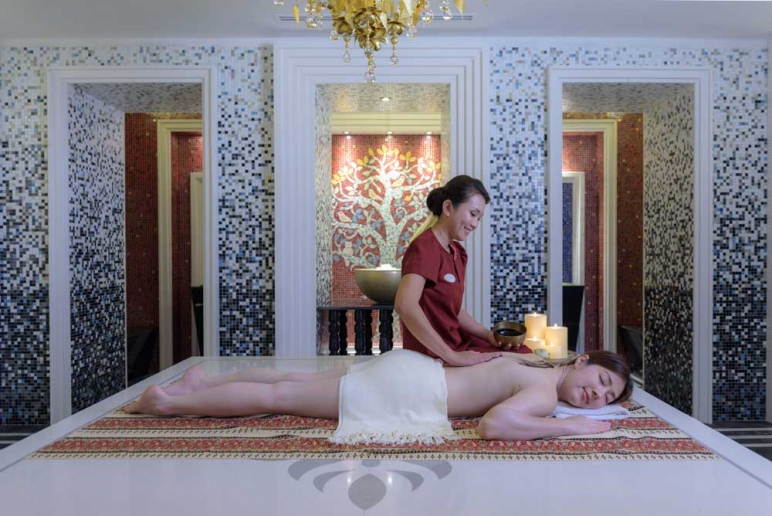 Amatara-Wellness-Resort_Thai-Hammam-Body-Scrub.jpg