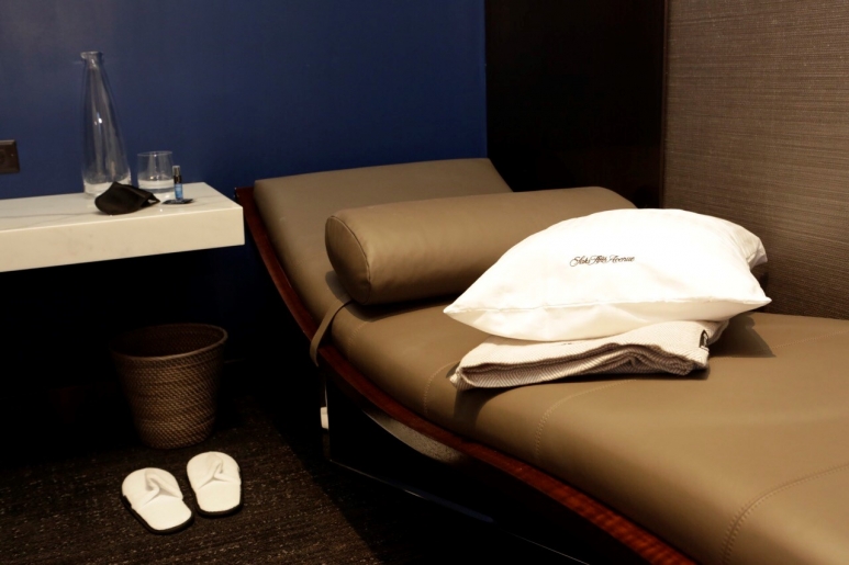 ORD United Polaris Lounge Image _6.jpg