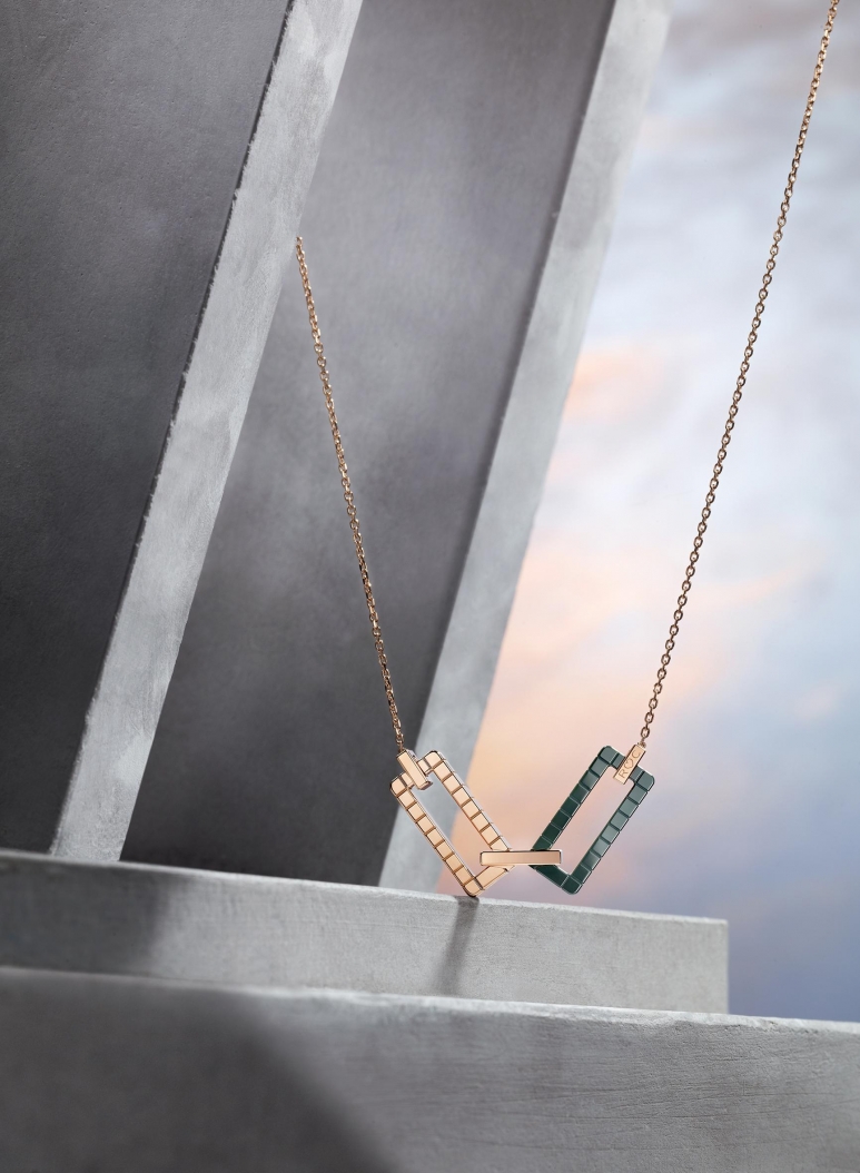 1. RIHANNA &hearts; CHOPARD Joaillerie collection necklace.jpg