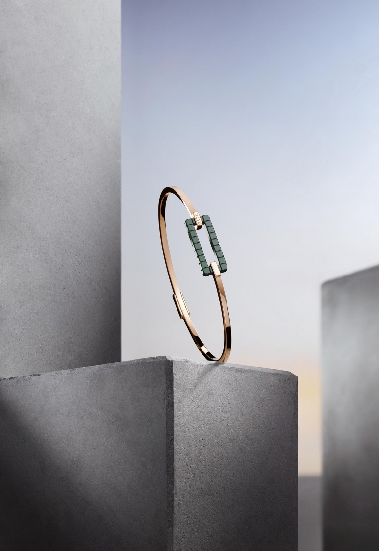 2. RIHANNA &hearts; CHOPARD Joaillerie collection bracelet.jpg