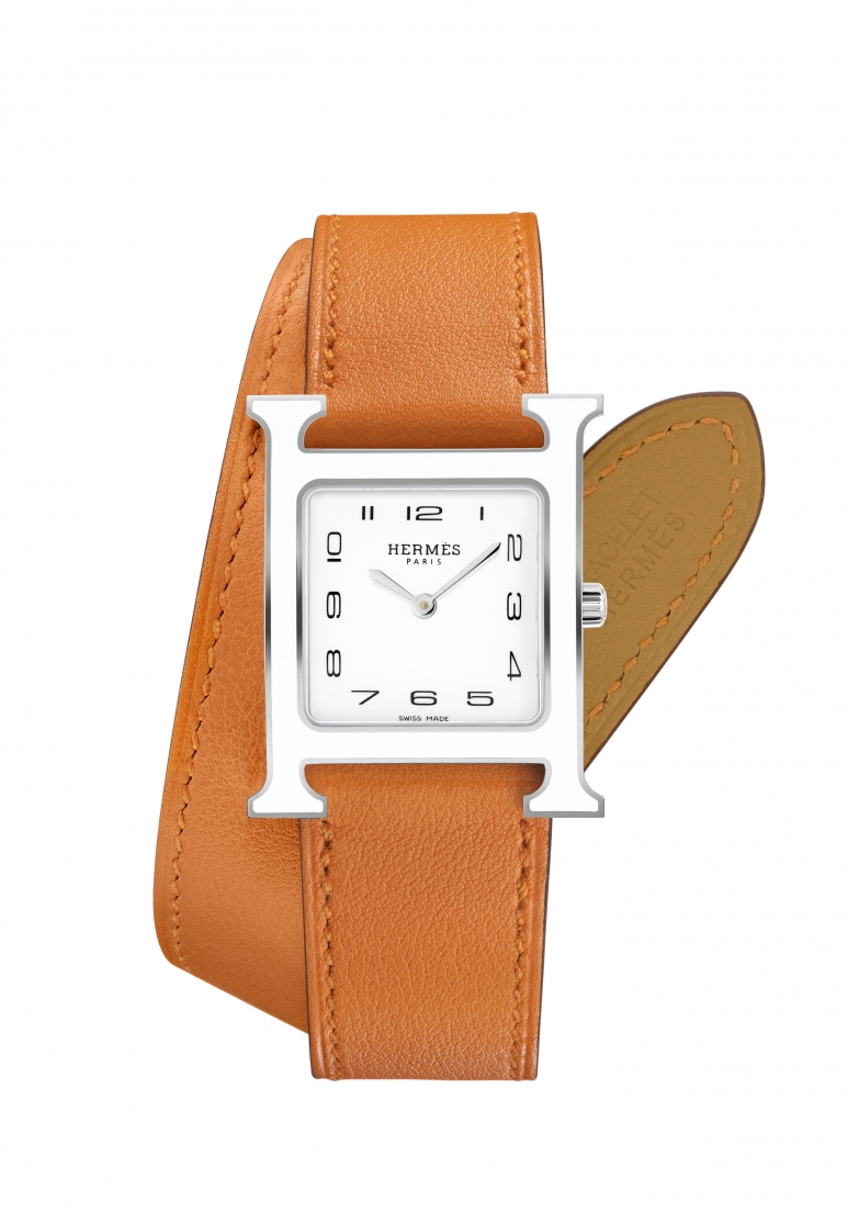 Heure_H_MM_white_lacquer_case_orange_dt_strap.jpg