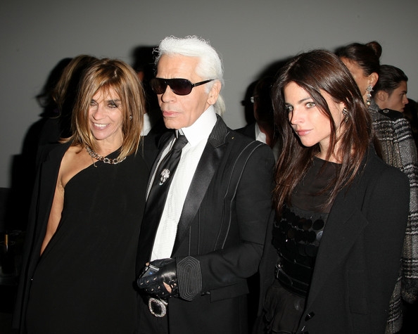 Carine+Roitfeld+Julia+Restoin+Roitfeld+Opening+_ANHGN4gMMcl.jpg